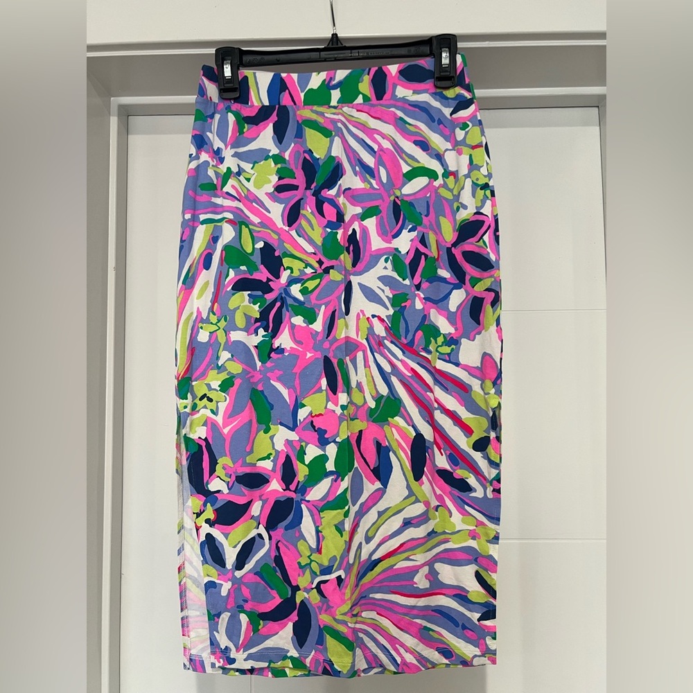 Lilly Pulitzer Kemi Midi Skirt in Havin’ A Blast Print Jersey - Size XS